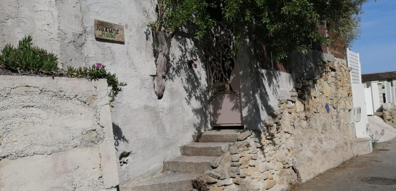 Nature Hostel Ла-Сьйота Екстер'єр фото